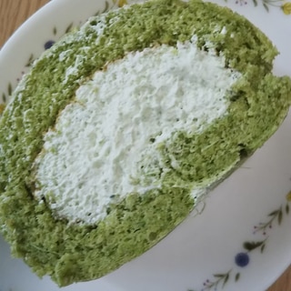 ほうれん草ロールケーキ